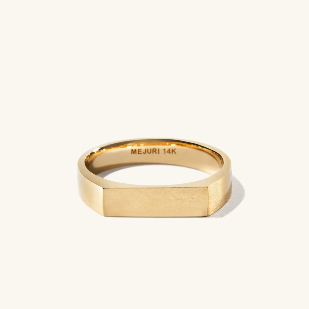 Mejuri Ultra Slim Rectangular Signet Ring - 14k Yellow Gold