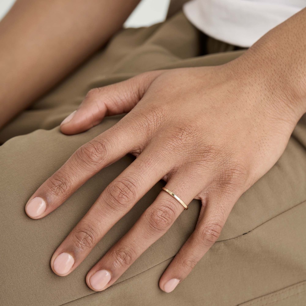 Mejuri 2mm Smooth Band - 14k Yellow Gold